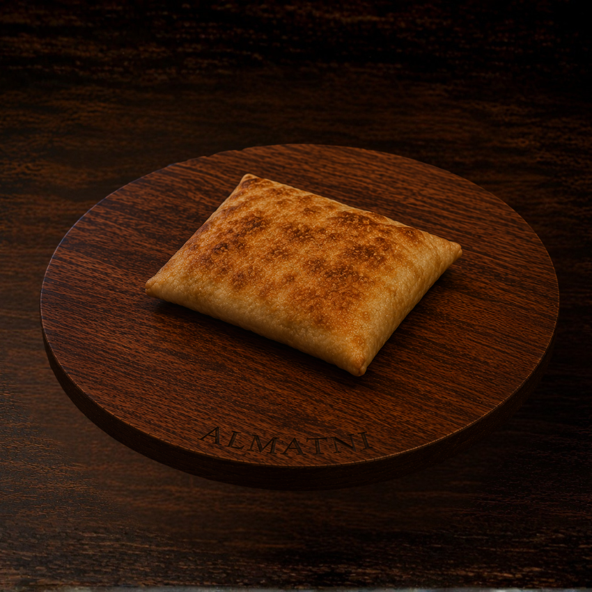 Tosti Manakish Kip & Kaas